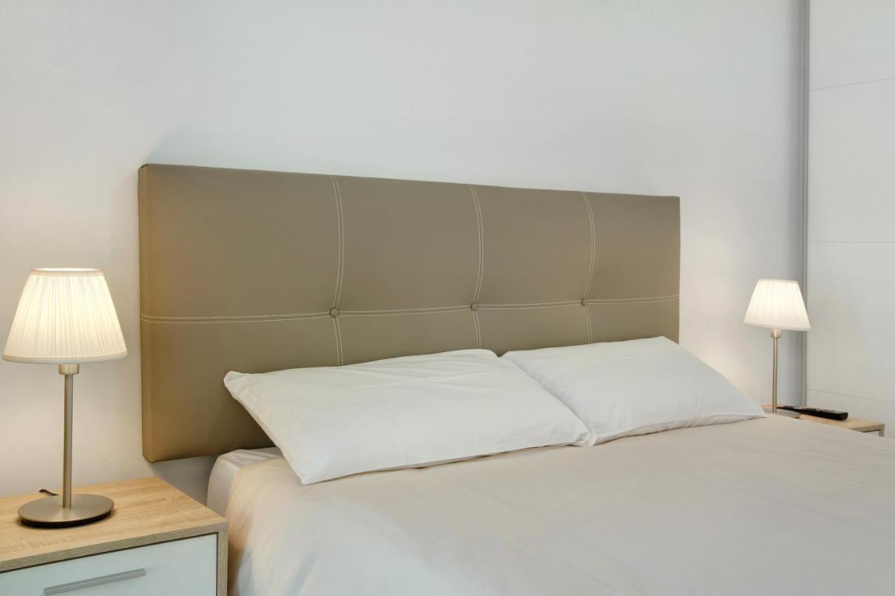 Apartamento Pedro プエルト・デ・モガン エクステリア 写真